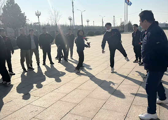 凝心聚力強堡壘，勇毅前行開新局